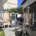 Patra Skala Prinou アパート Prínos