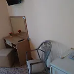 Patra Skala Prinou アパート Prínos