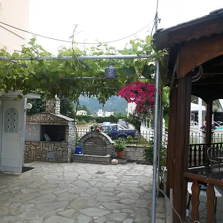 Apartament Patra Skala Prinou