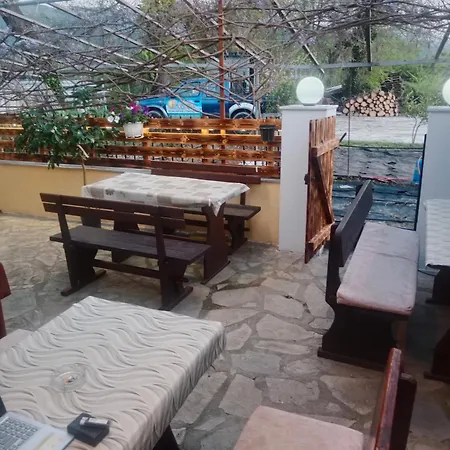 斯卡拉皮瑞诺帕特雷公寓 公寓