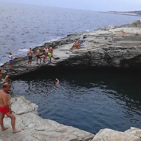 Patra Skala Prinou *