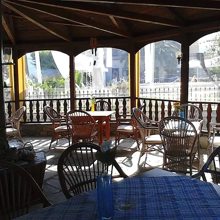 Patra Skala Prinou Apartment