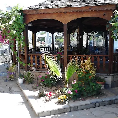 Patra Skala Prinou *