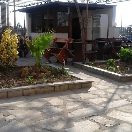 Patra Skala Prinou * Prinos (Thasos)