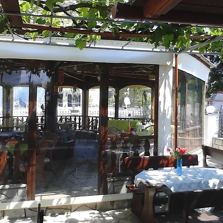 Patra Skala Prinou 프리노스