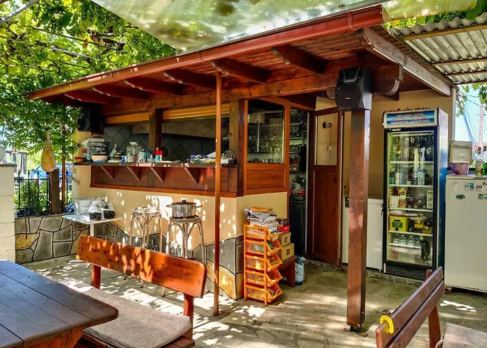 斯卡拉皮瑞诺帕特雷公寓 Prínos