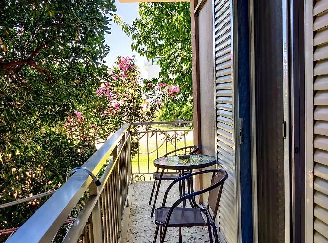 斯卡拉皮瑞诺帕特雷公寓 *