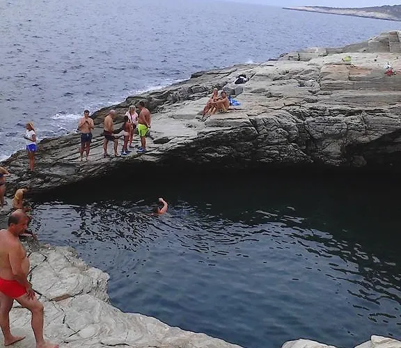 Patra Skala Prinou *