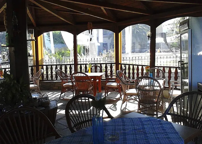 Patra Skala Prinou Apartamento