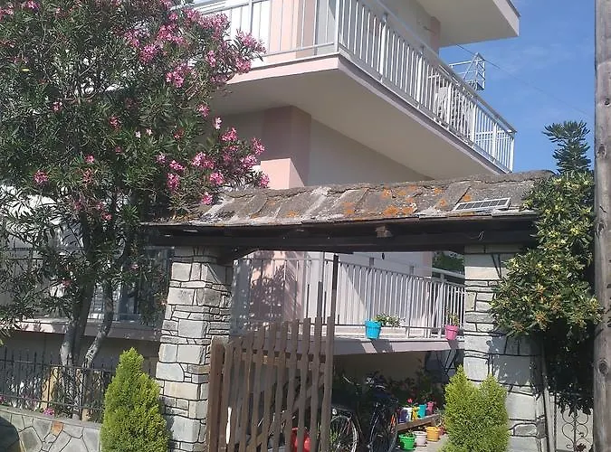 Patra Skala Prinou *